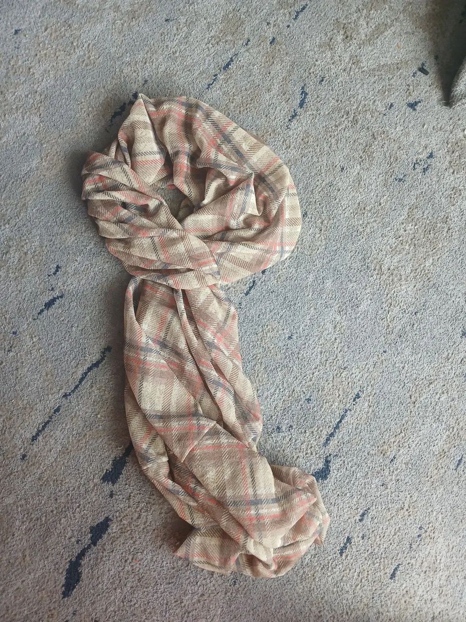 Echarpe com tons pastel  - Foto 3