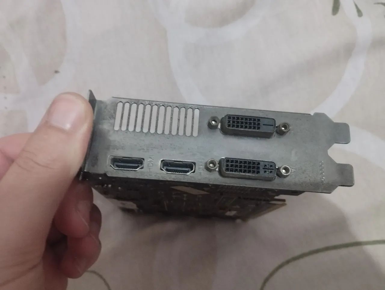 Ge force GTX 650 - Foto 2