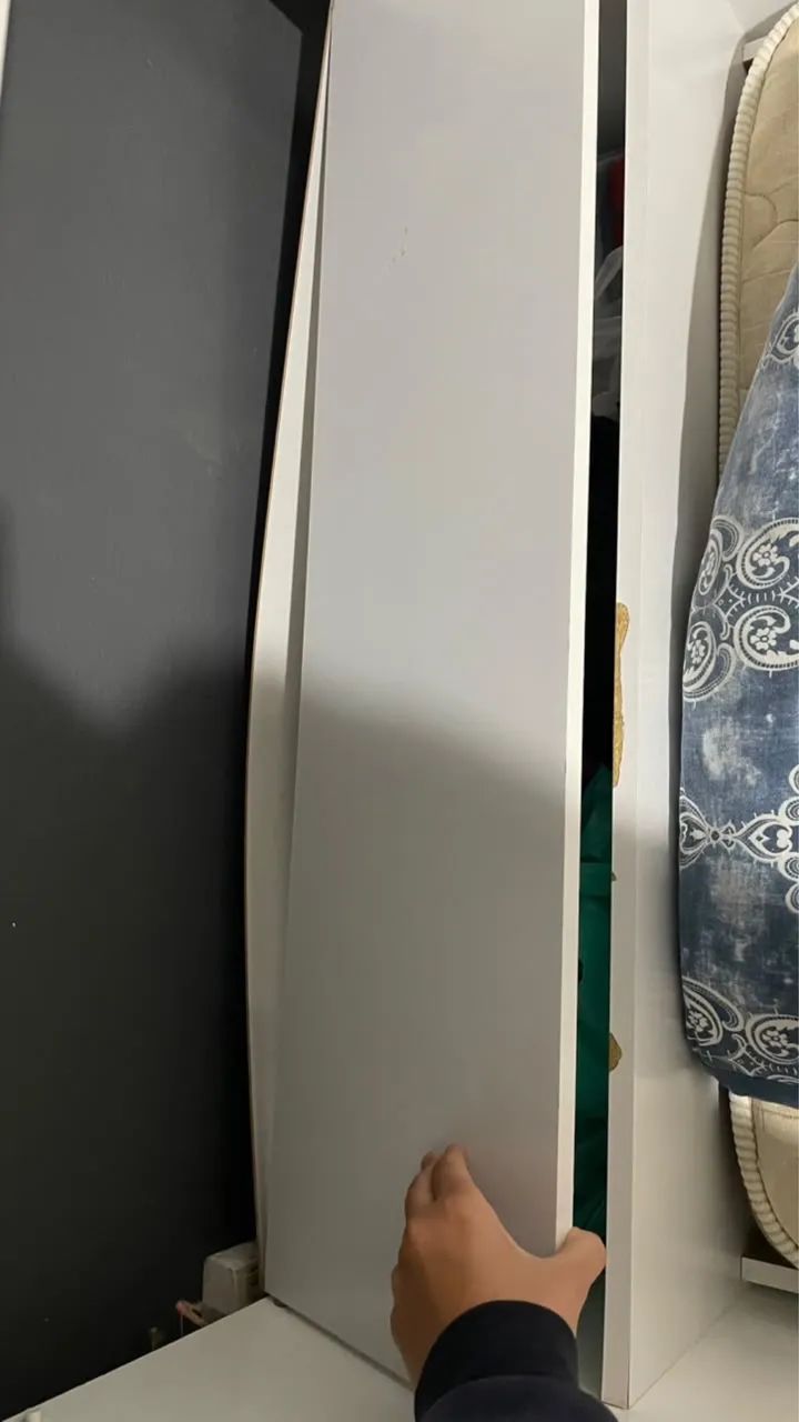 Cama de solteiro com guarda roupa embutido  - Foto 4