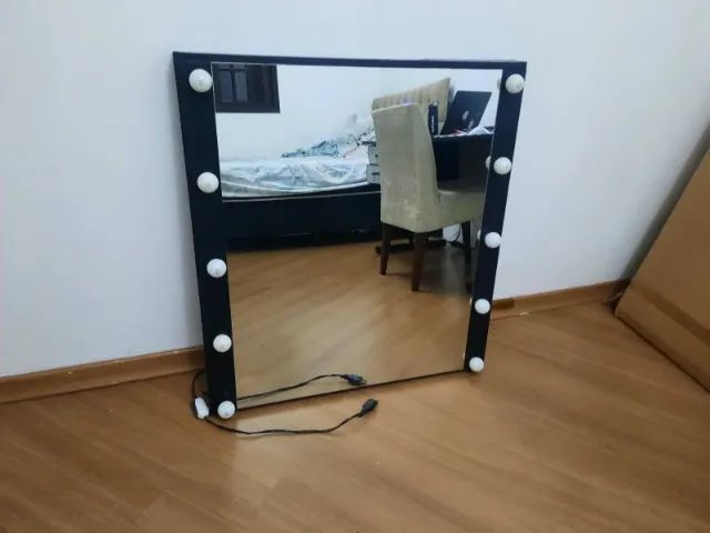 Espelho Camarim com Lampadas comum 0,90 A 0,70 L - Foto 3