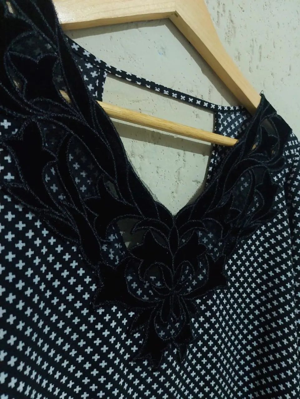 Camisa Feminina com Bordado - Foto 2