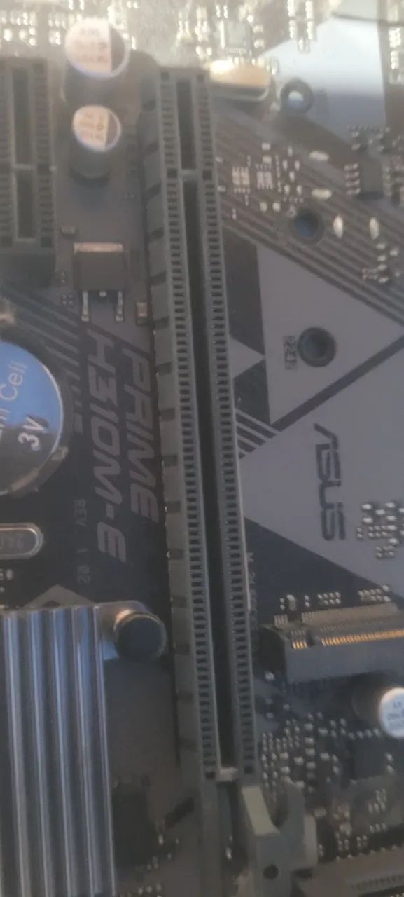 Placa Asus Prime H310M-E usada - Foto 3