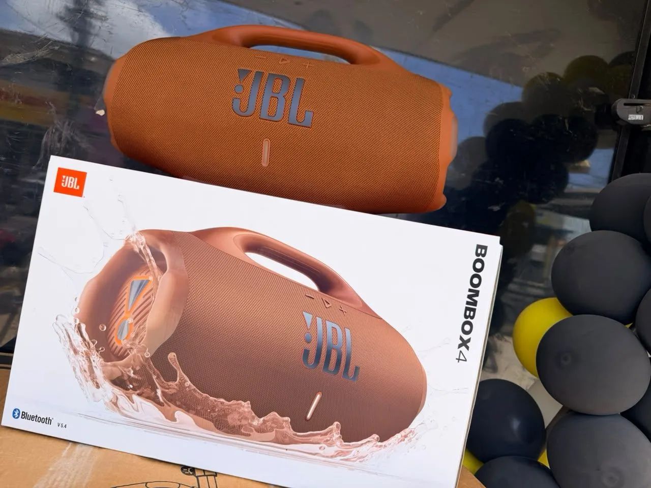 Caixa De Som JBL BomBox4