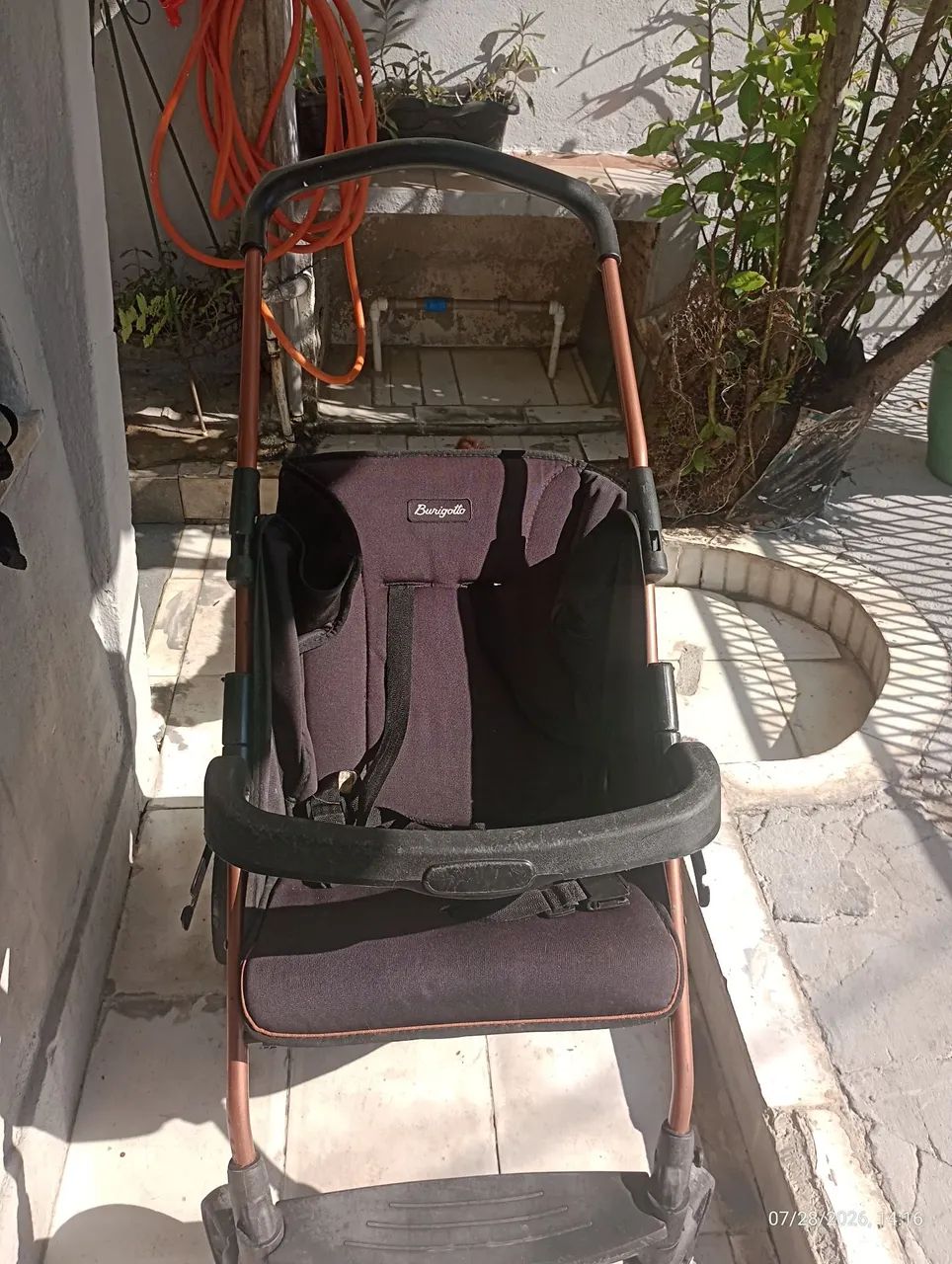 Carrinho de bebê Burigotto. - Foto 2