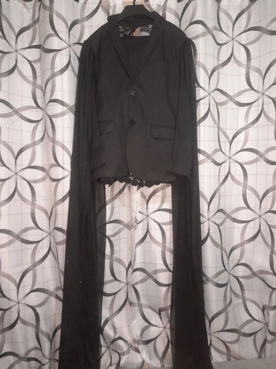 Conjunto Social Couture Preto com Capa e Renda Bordada