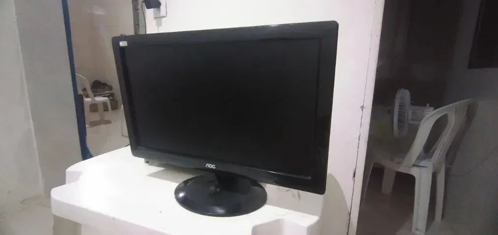Monitor AOC LCD 60Hz 936Swa Funcionando Perfeitamente - Foto 2
