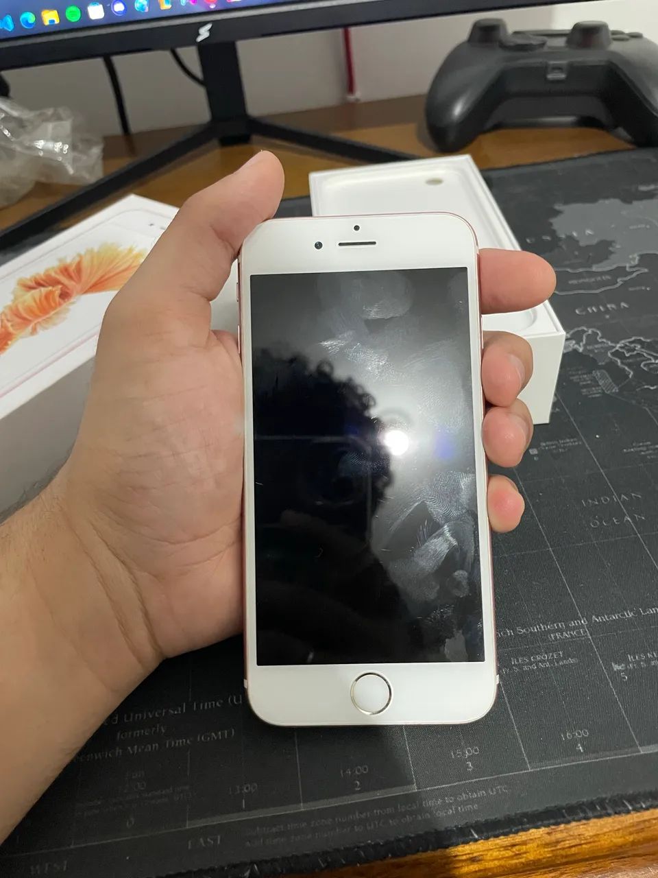 iPhone 6s 32GB Rose Gold - Bem Conservado - Celulares e