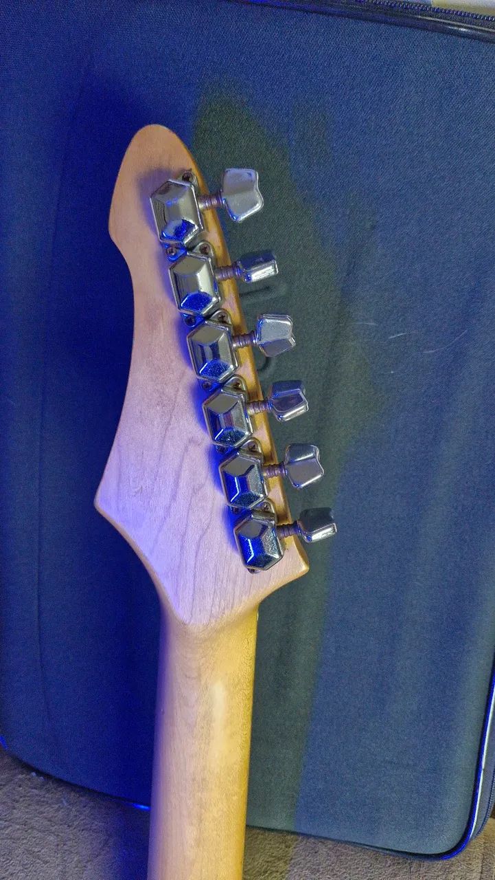 Guitarra ária pro 2 magna series ma 09b 1994 SSH  relíquia muito bem cuidada, Corda 09  - Foto 5