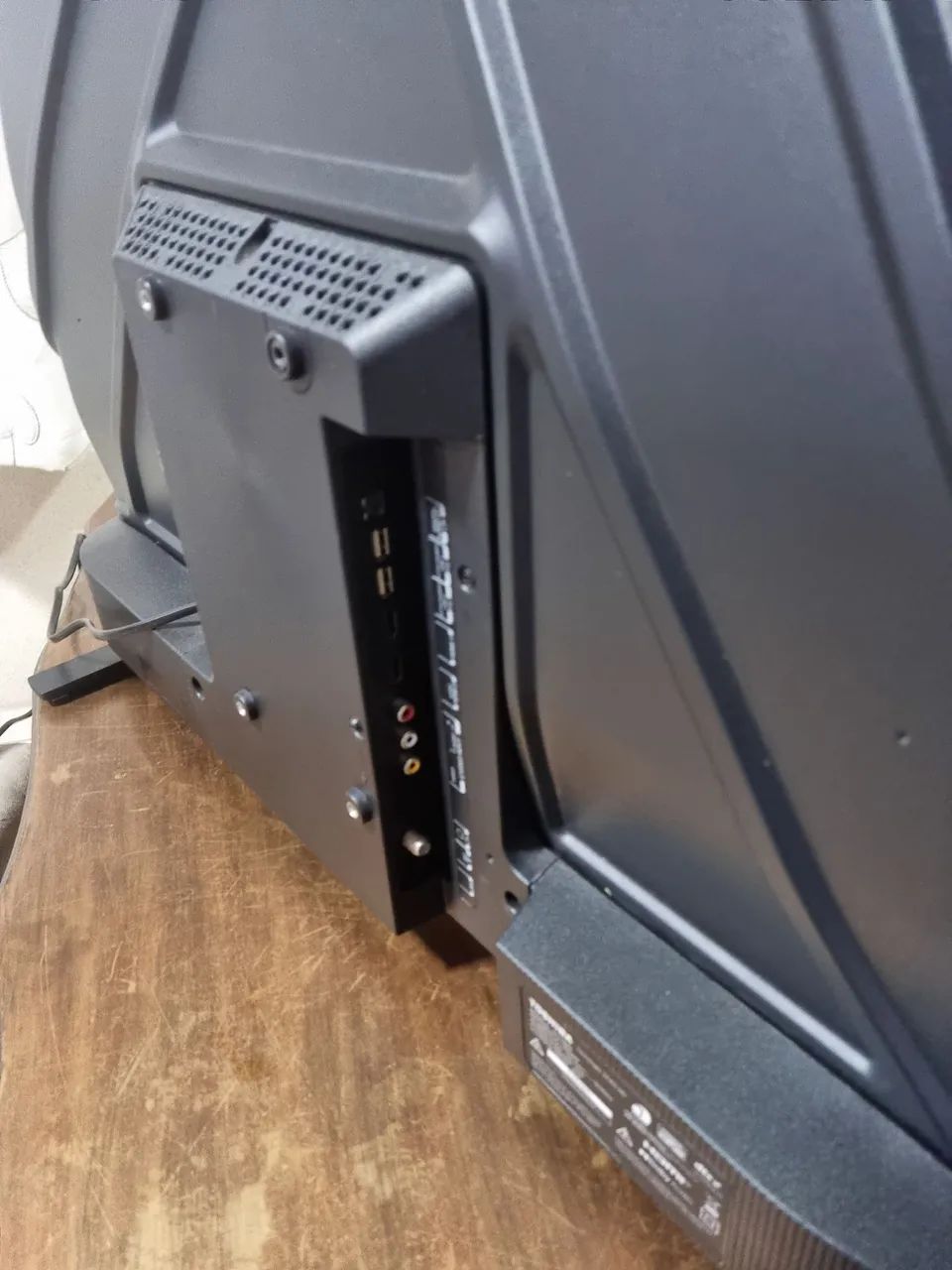 TV 32 polegadas  semptoshiba  - Foto 4