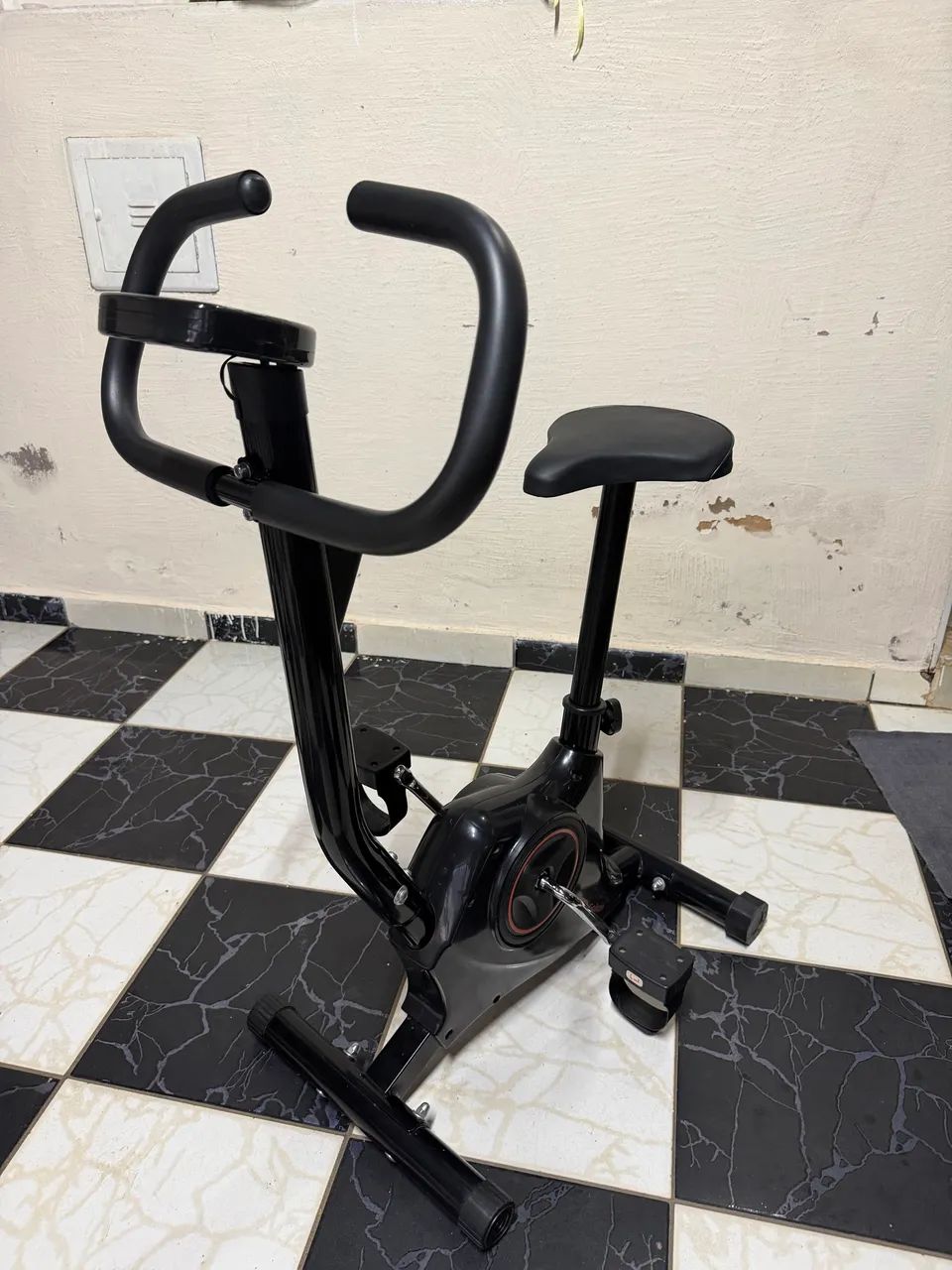 Bicicleta Ergométrica Gallant Trainer Vertical (GBE1HBTA-PT) - Foto 2