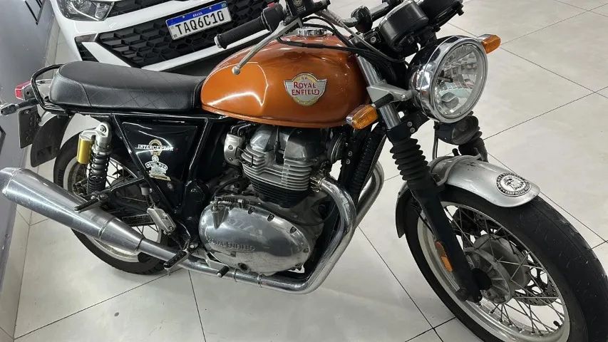Royal Enfield Interceptor 650 - Foto 5