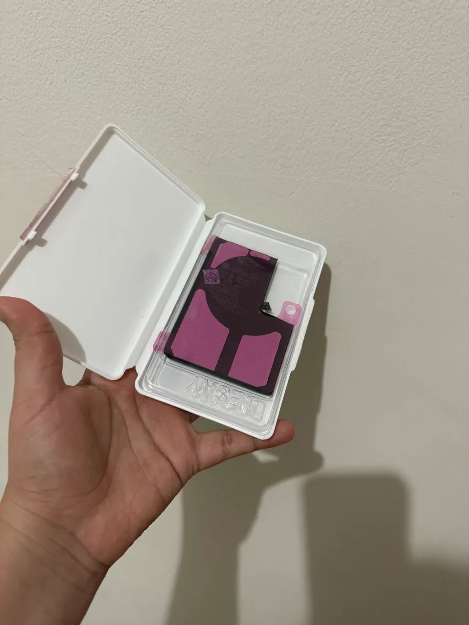 Vendo bateria do iPhone 13 Pro Max  - Foto 2