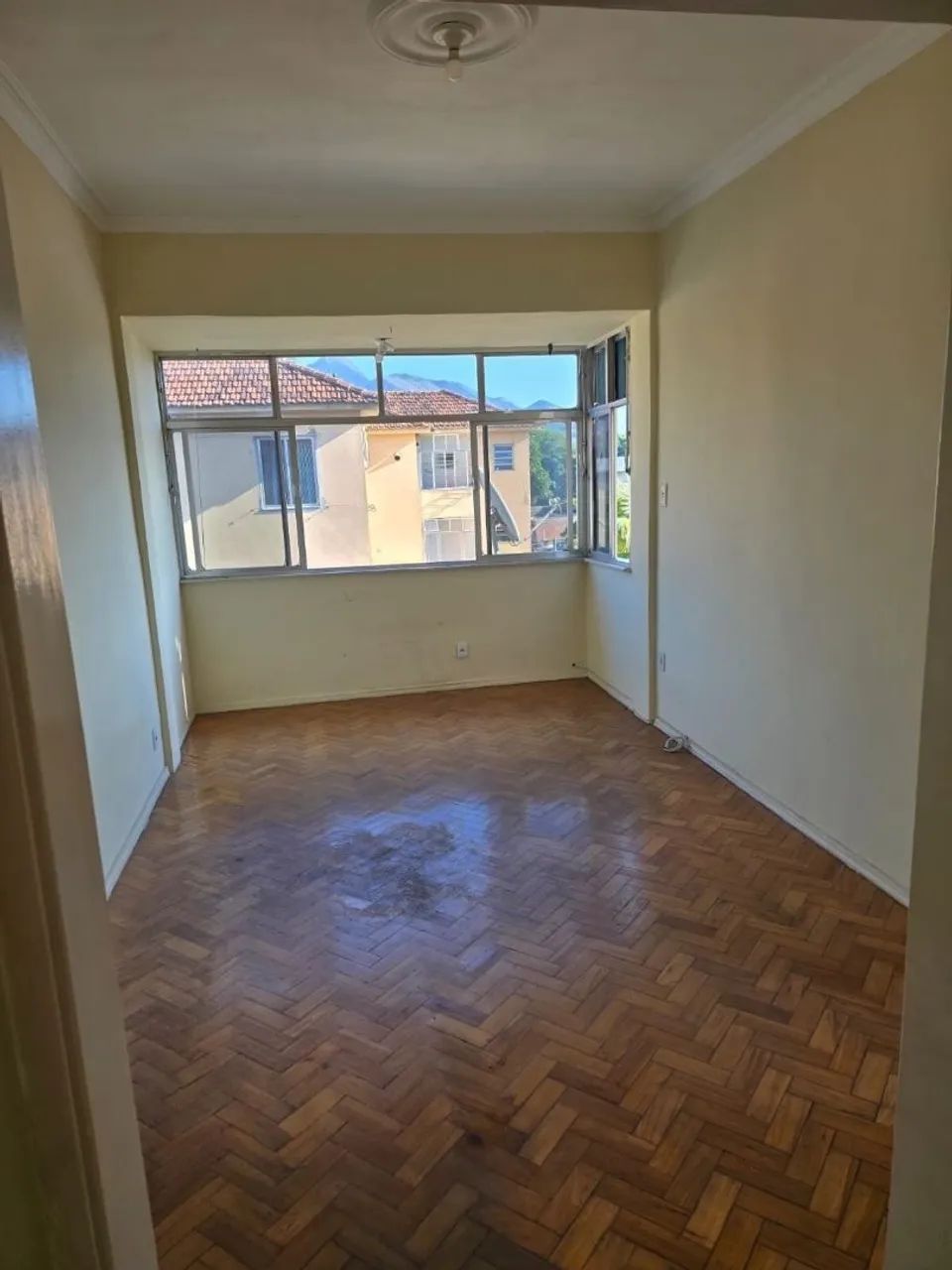 Vendo apartamento em Benfica 