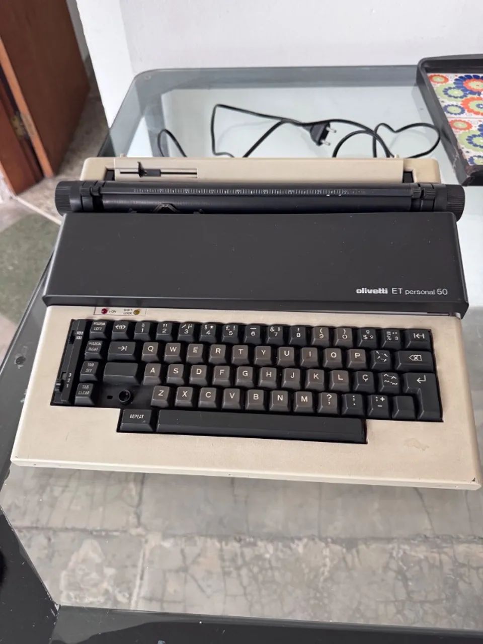 Máquina de escrever Olivetti
