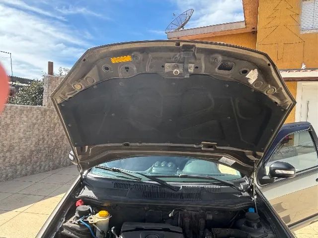 Fiat Strada Adventure1.8/ 1.8 Locker Flex CD 2011 - Foto 3
