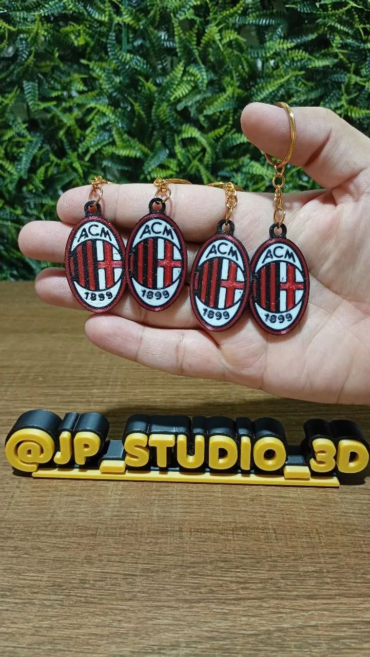 Kit 4 chaveiros do AC Milan
