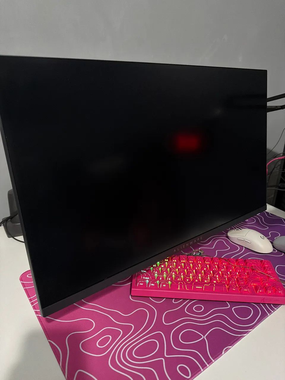 Monitor Gamer Alienware 27" ? QHD (2560 x 1440) ? 180 Hz 