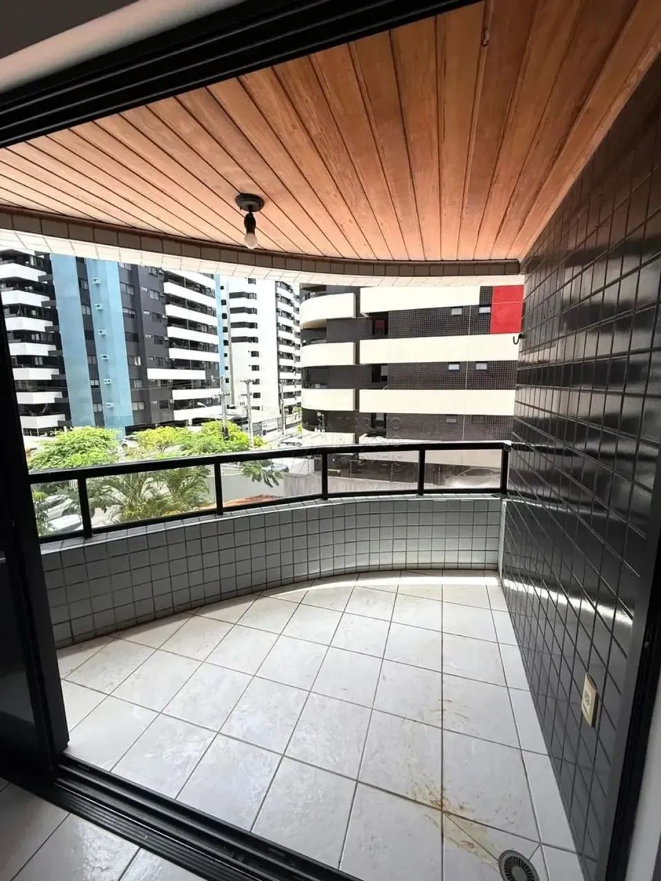 Apartamento Nascente com 2 Quartos e Varanda à venda na Ponta Verde - Foto 2