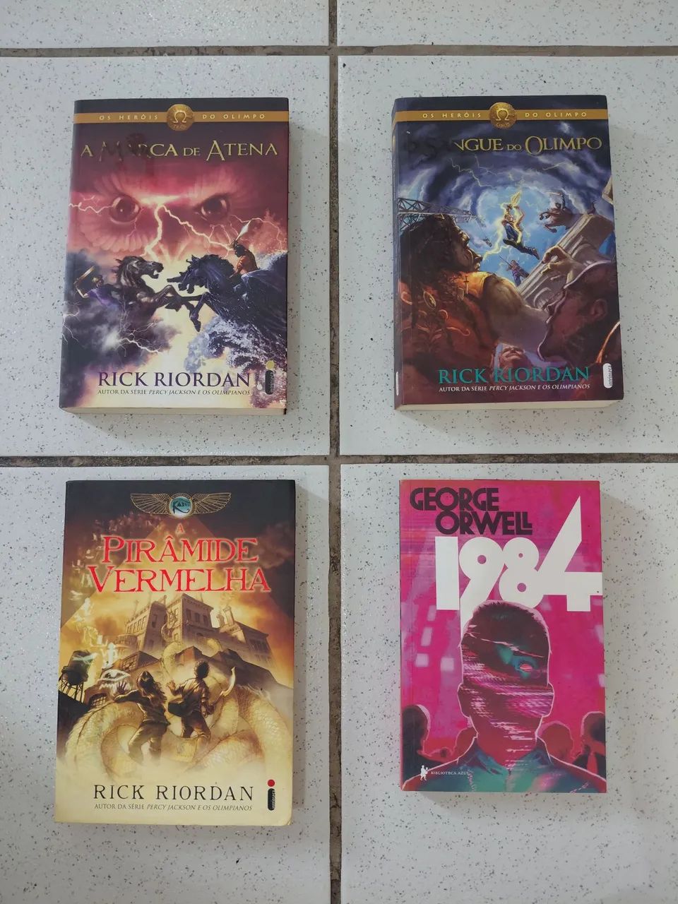 livros variados 