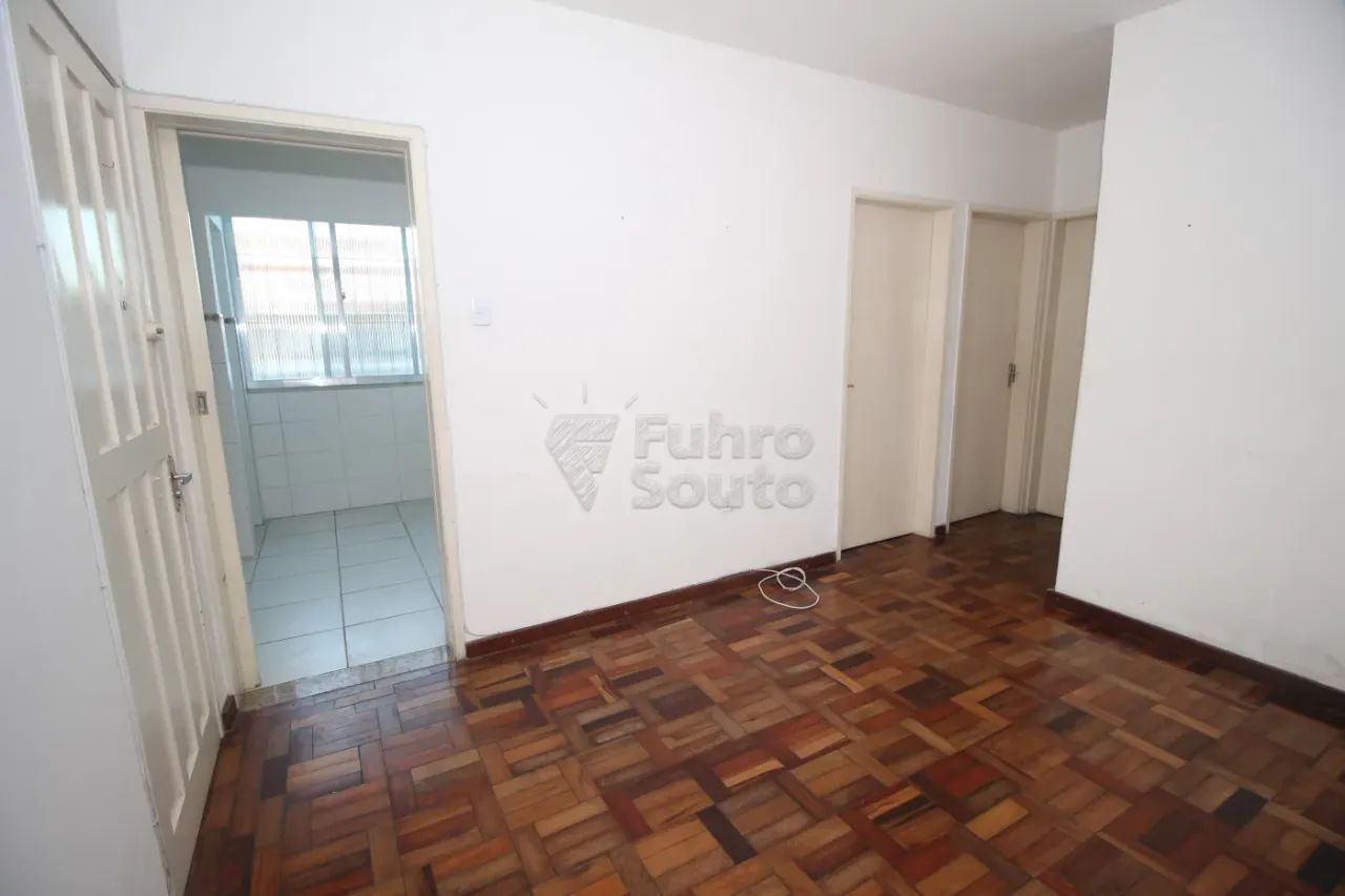 Apartamento Amplo com 3 Dormitórios no Edifício Residencial CohabPel ? Segurança e Confort - Foto 5