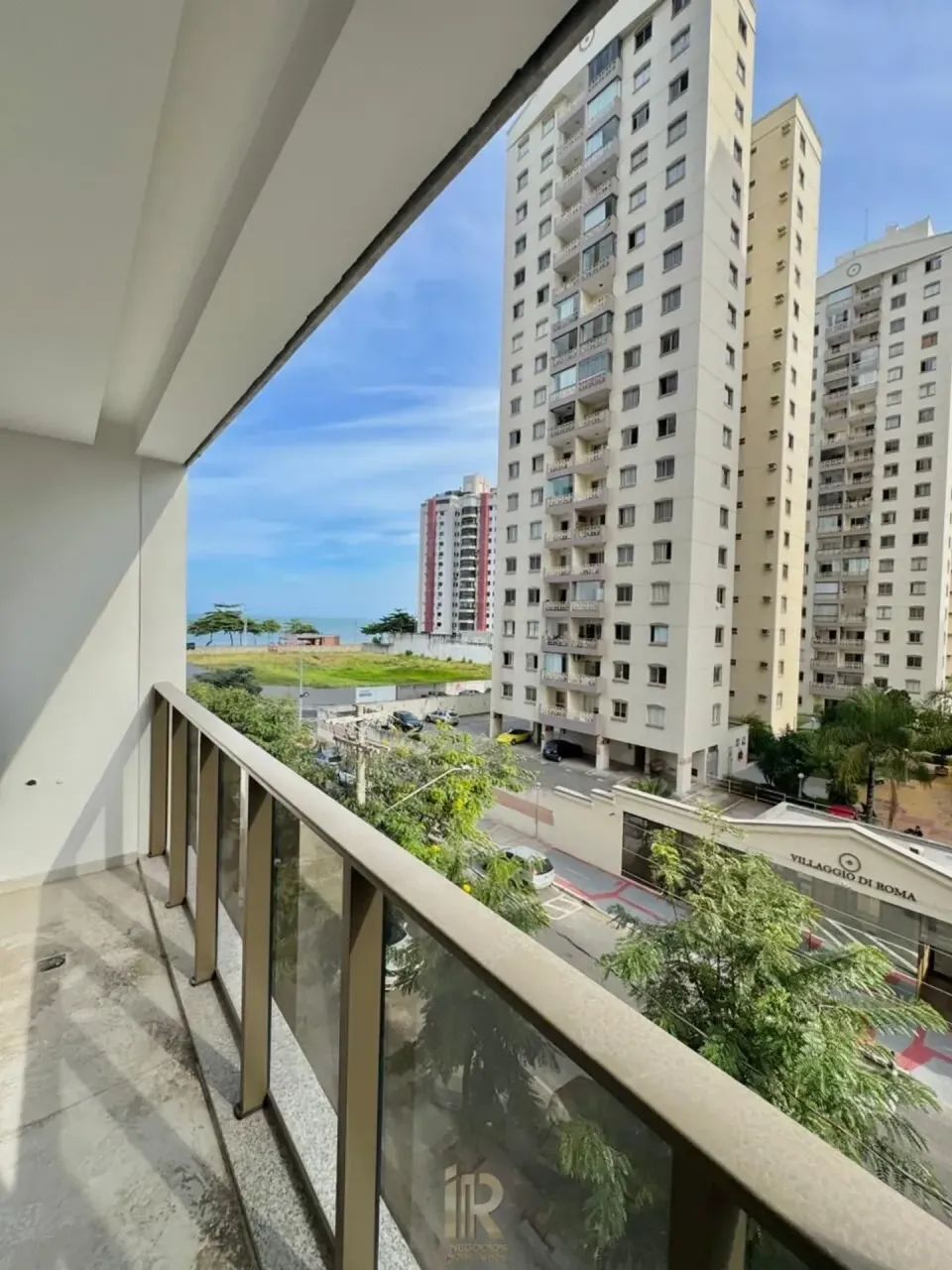 Apartamento com 4 quartos e 2 suítes em Itapuã  Vila Velha-ES - Foto 3