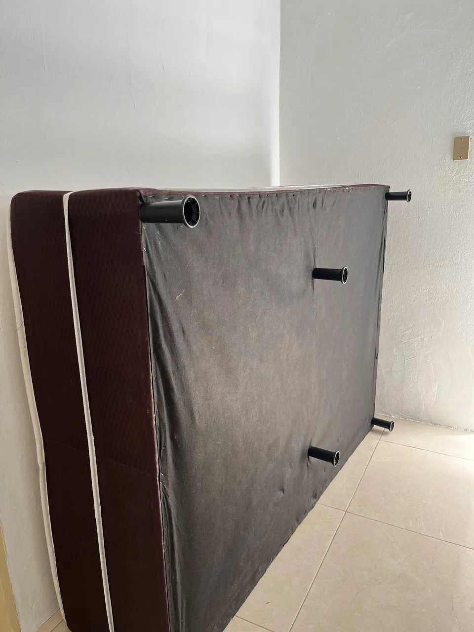 Cama casal padrão 