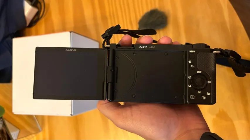 Sony ZV-E10 - Seminova - Foto 2