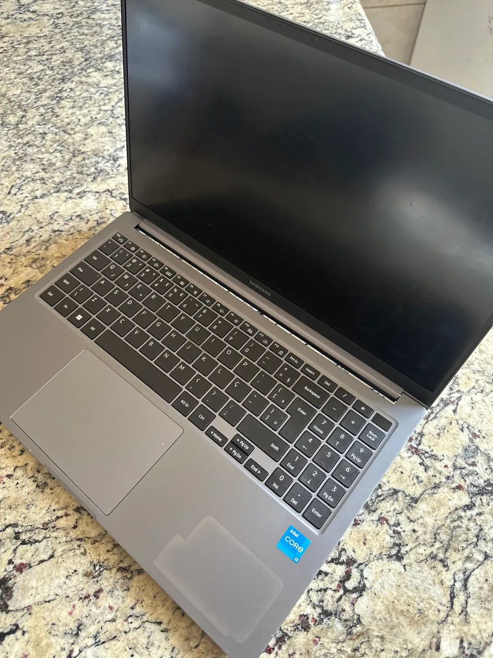 Notebook Samsung Book 4