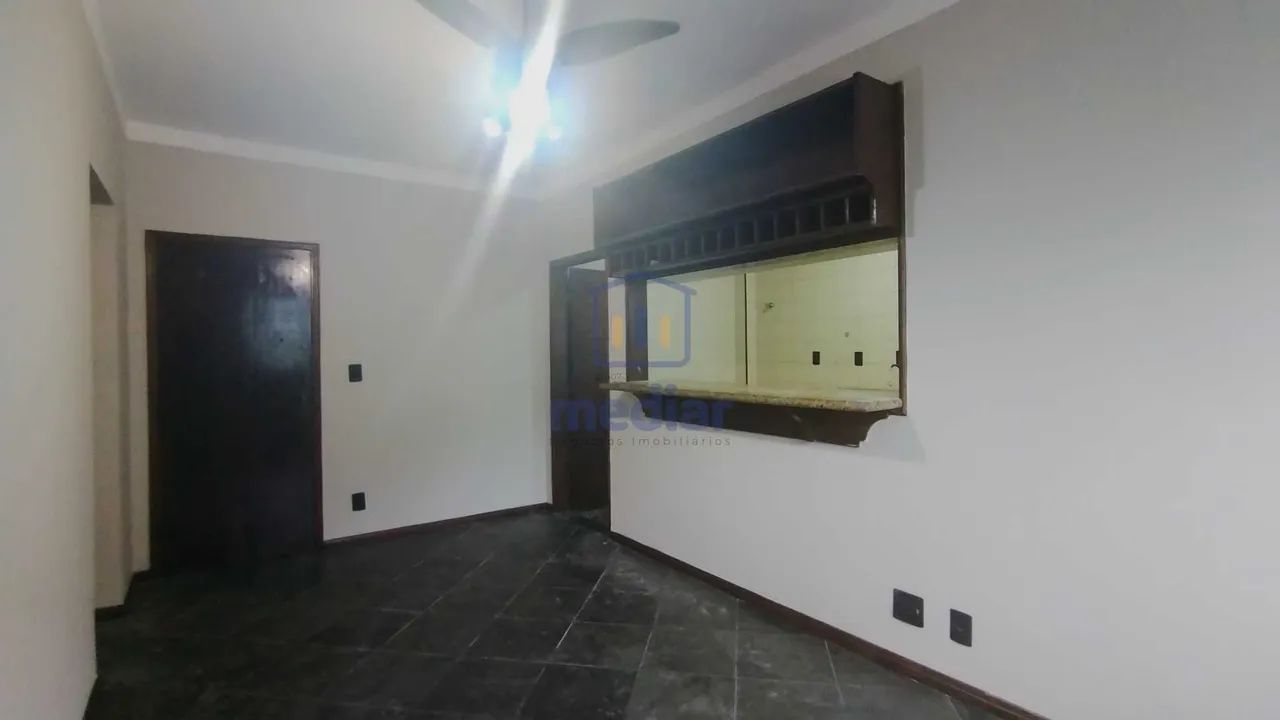 Excelente Apartamento para Alugar 2 dormitórios, com vaga suficiente. - Foto 2
