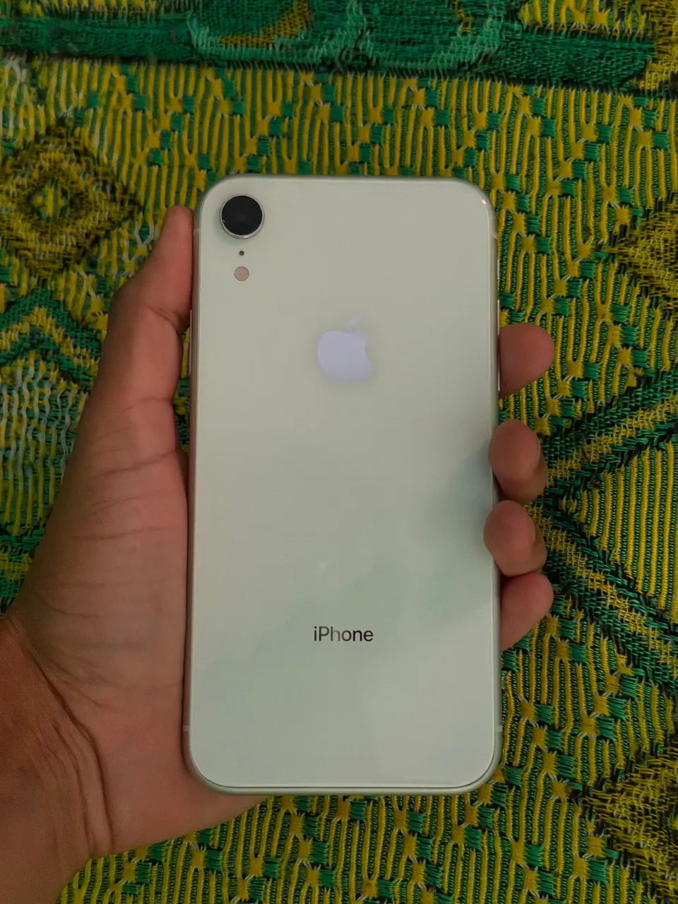 iPhone XR pra ir logo! - Foto 4