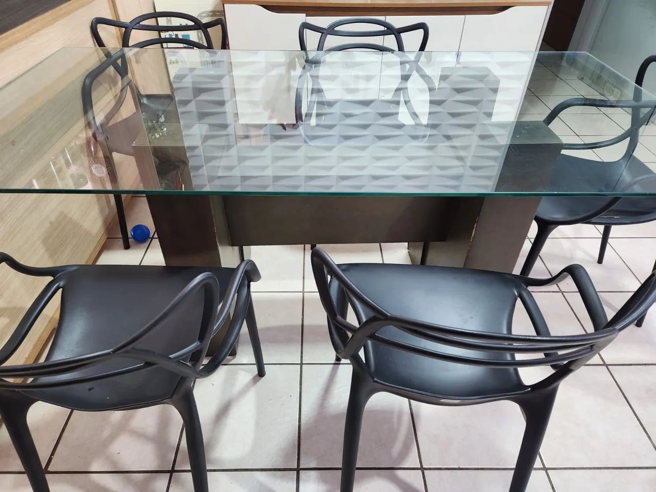 Mesa de Vidro com Cadeiras