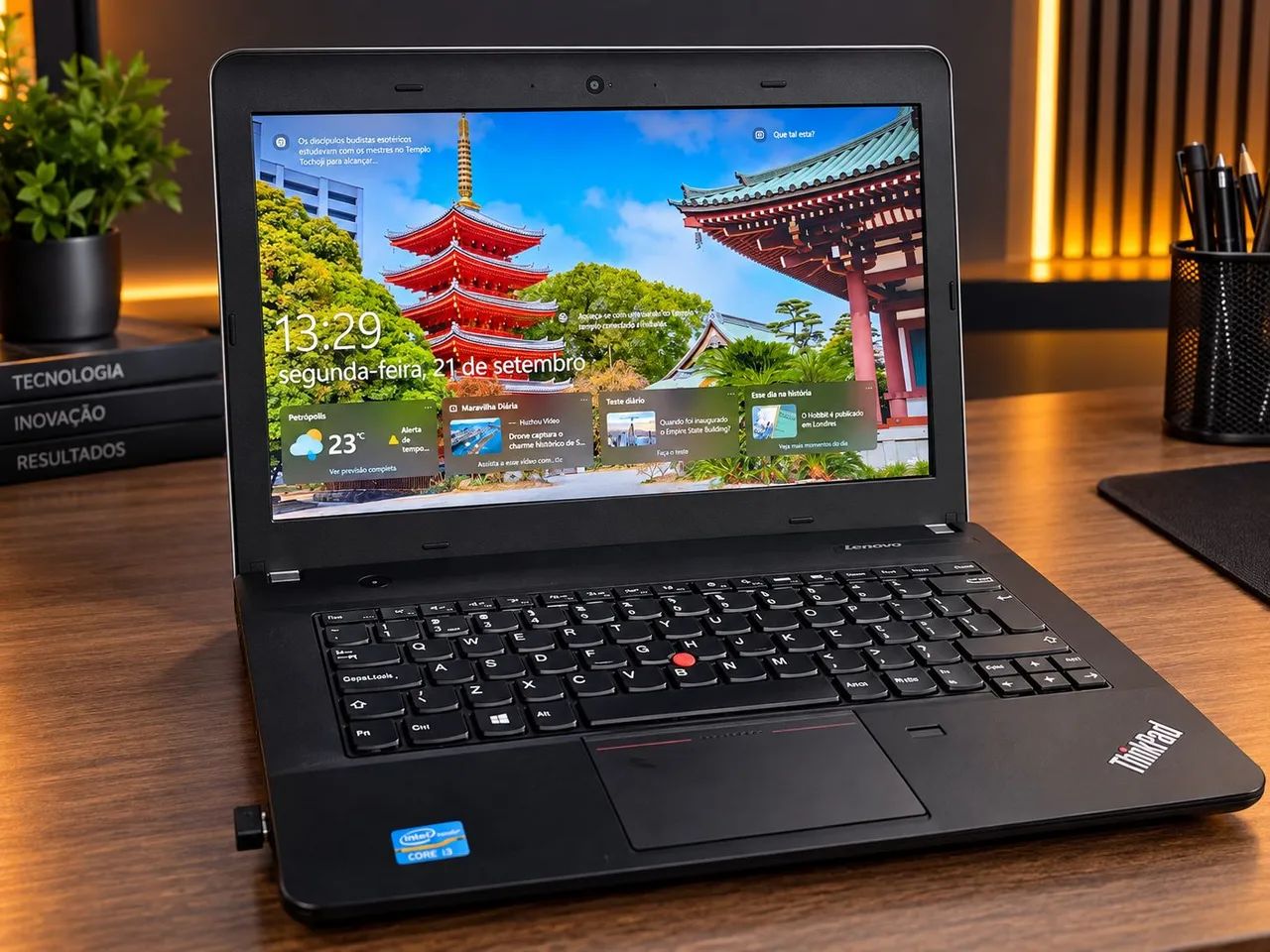 Notebook Lenovo / top de linha / i3 / ssd 120 