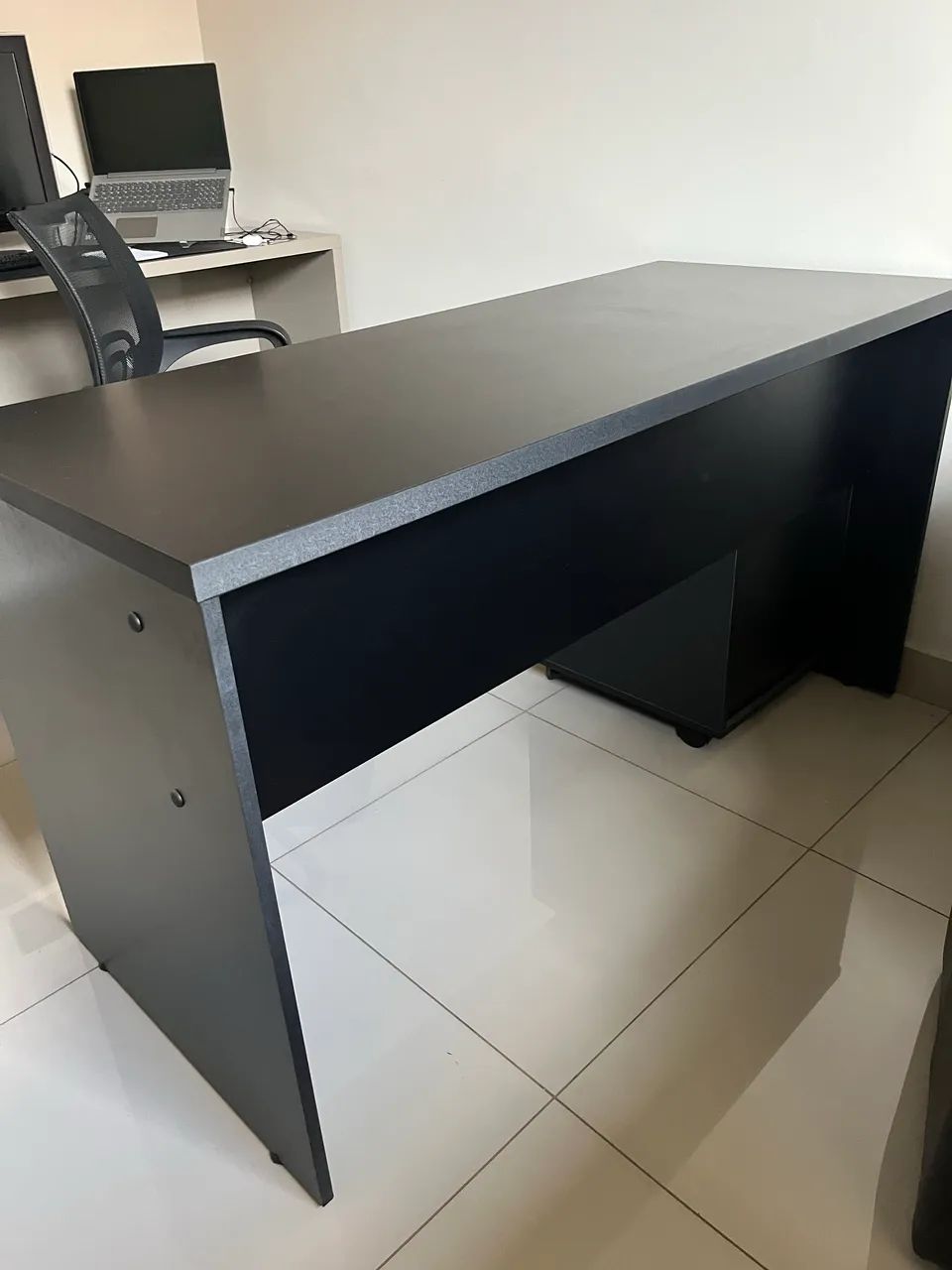 Mesa de escritório 415079925222615043