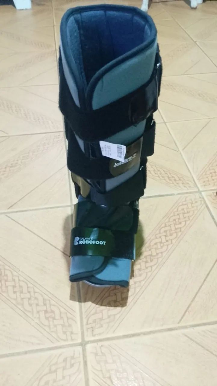 Bota imobilizadora longa