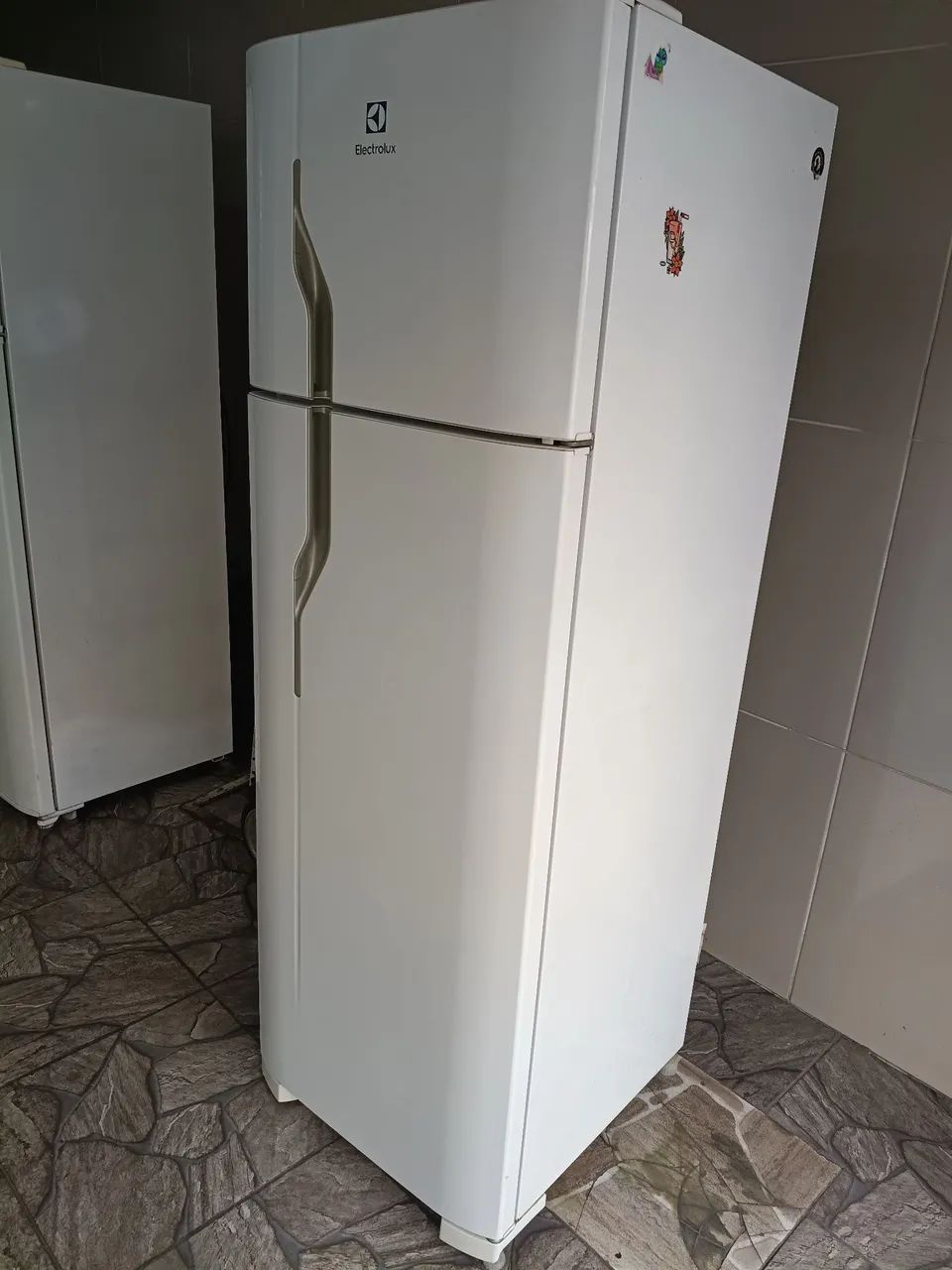 Geladeira duplex Eletrolux Frete grátis  - Foto 3