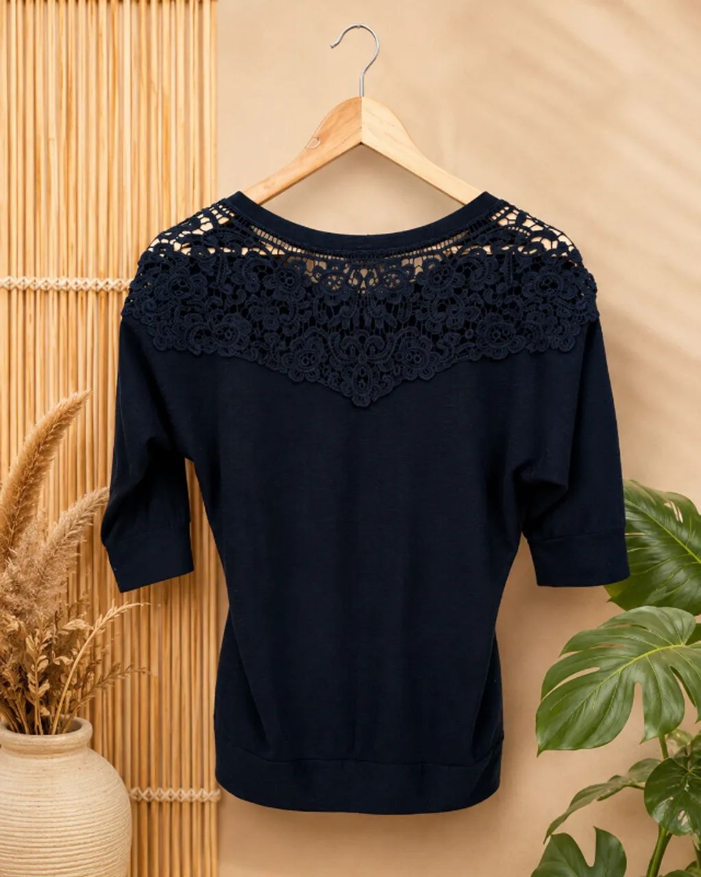 Blusa Feminina Libian com Renda Preta - Foto 3