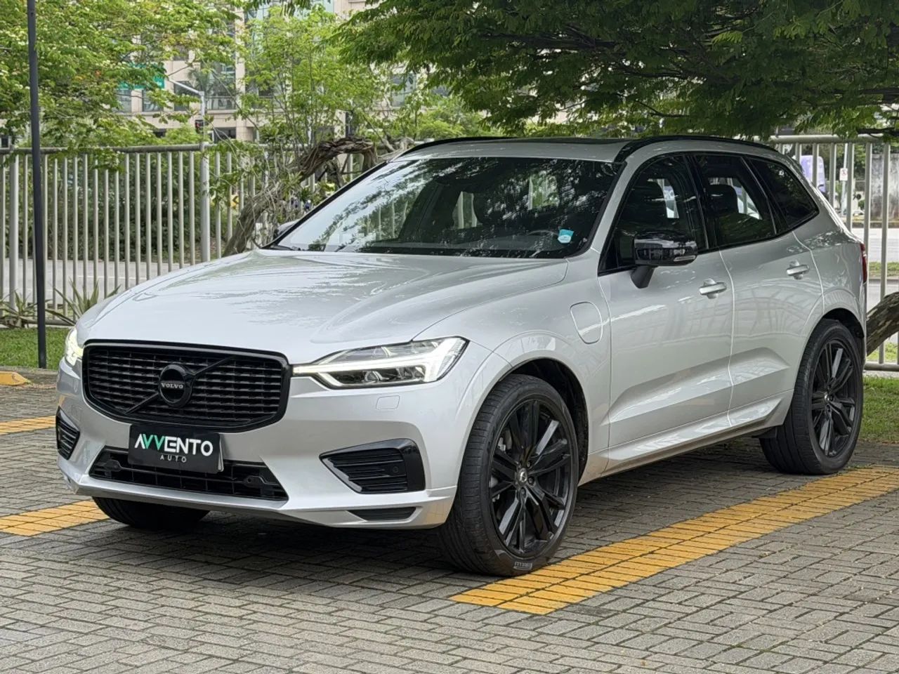 Volvo XC-60 XC 60 T-8 Híbrido R-design 2.0 5P 2019