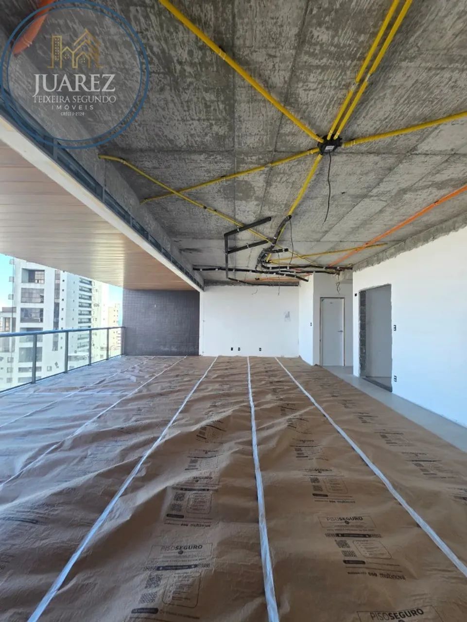 LEGACY: SOFISTICAÇÃO E EXCLUSIVIDADE EM 258M² COM 4 SUÍTES!