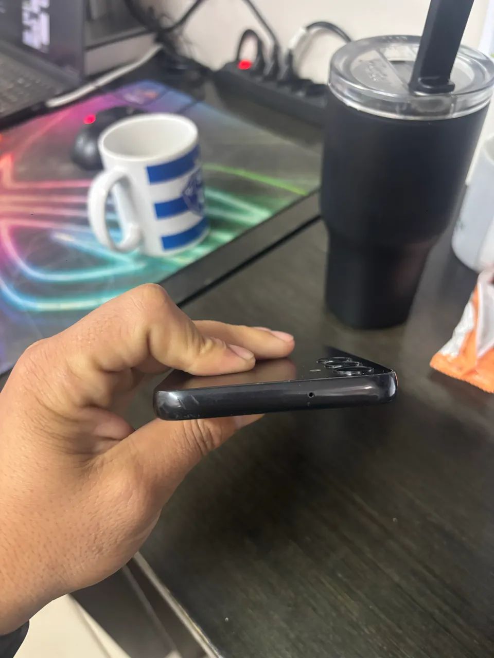 Vendo celular com defeito, tela quebrada.  - Foto 3