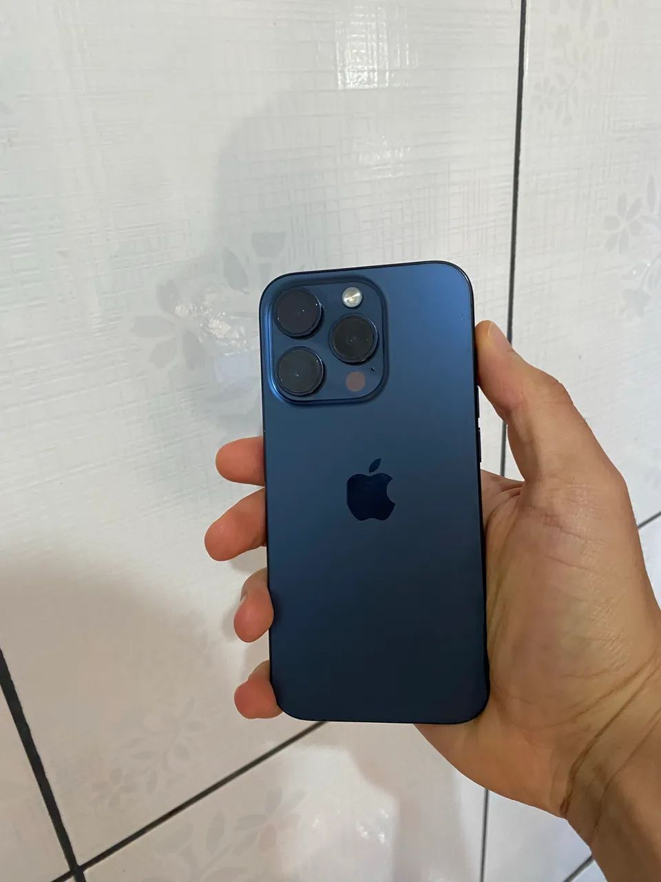 iPhone 15 PRO 128GB - Foto 3