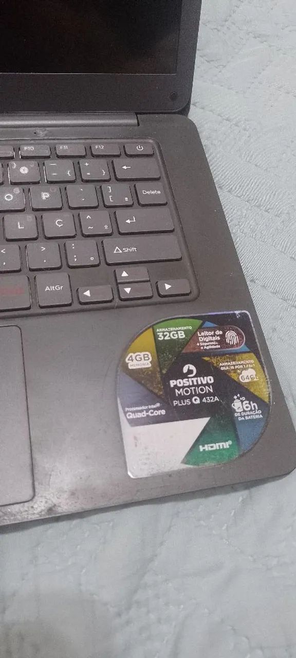 Nootbook Positivo funcionando 