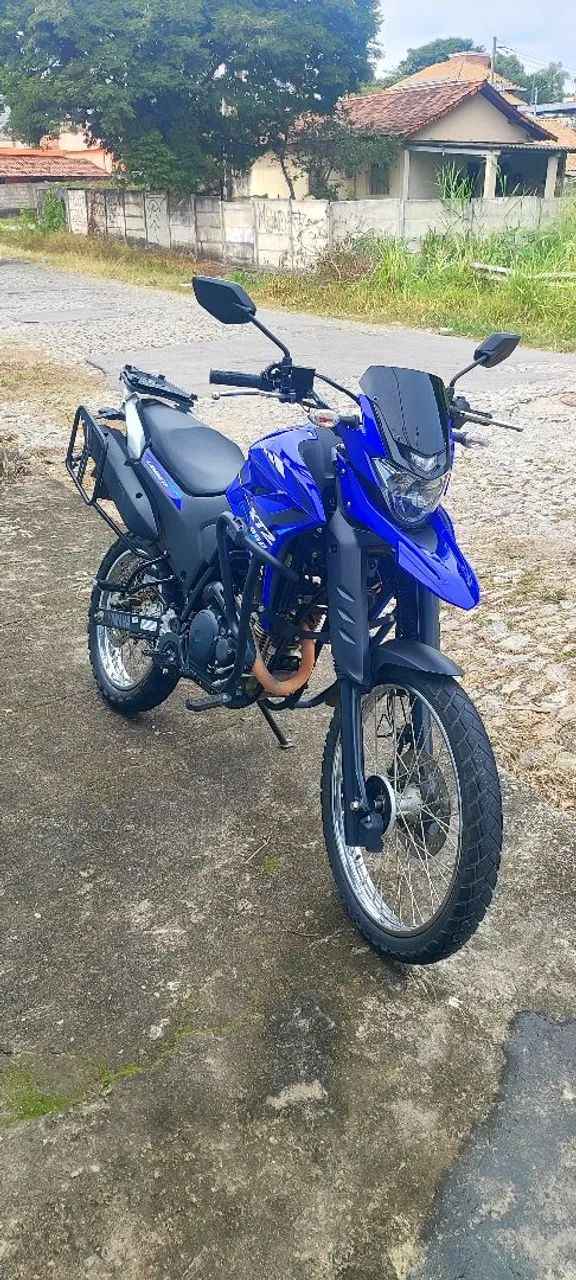 XTZ Lander 250 ano 2024