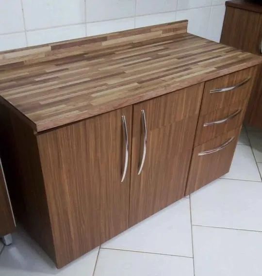  Gabinete Com Rodinhas - Foto 2