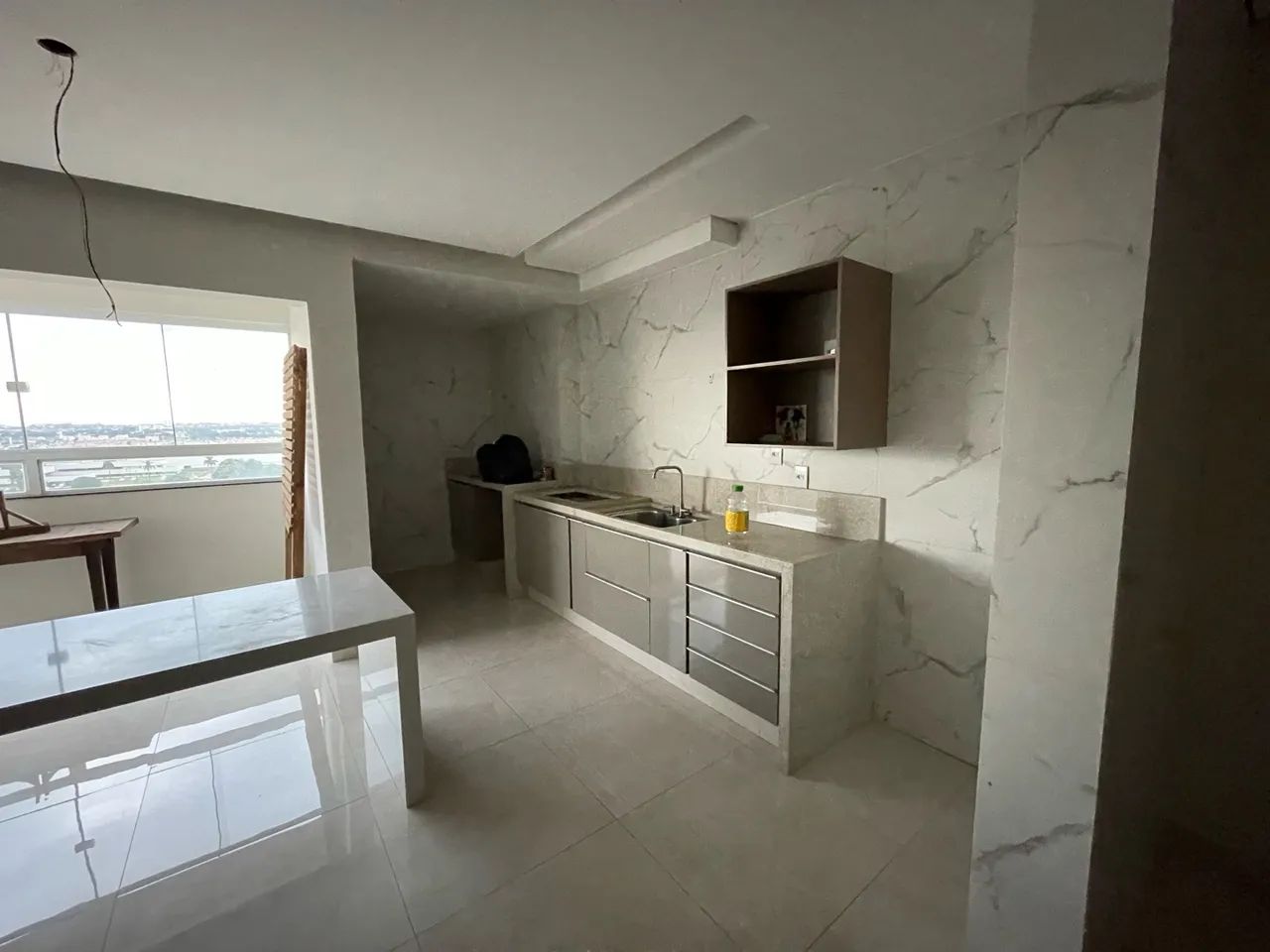 APTO 2/4 COM SUITE 64MTs JARDIM PATRÍCIA 