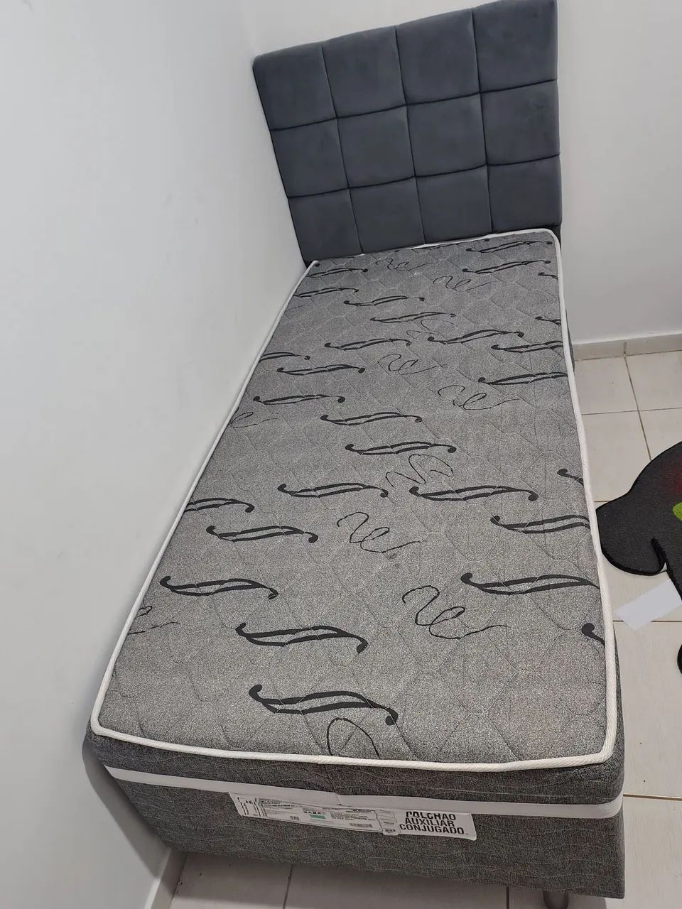 Cama solteiro com cama auxilia e cabeceira. - Foto 2