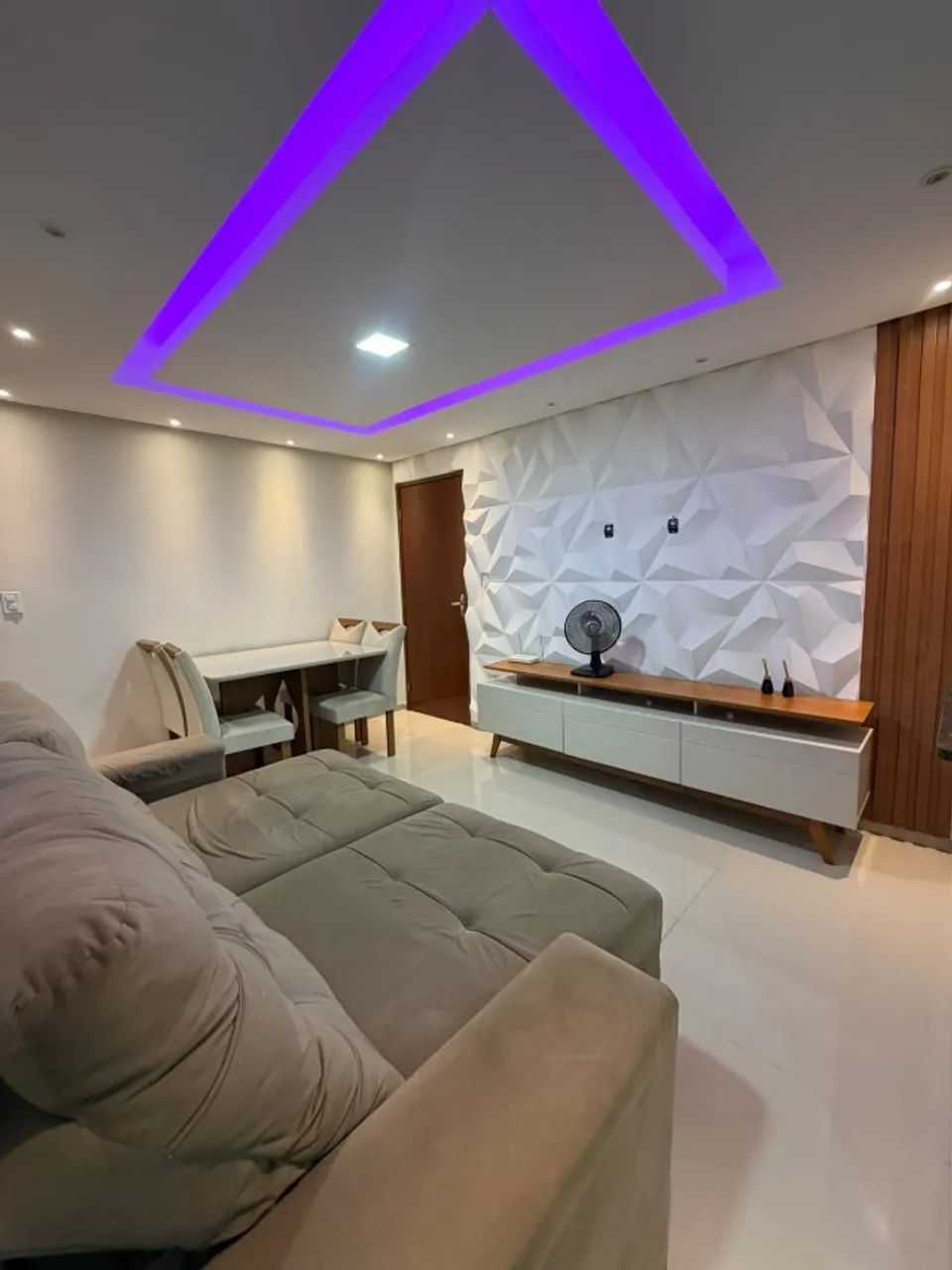 VENDO APARTAMENTO BOSQUE 5 REFORMADO