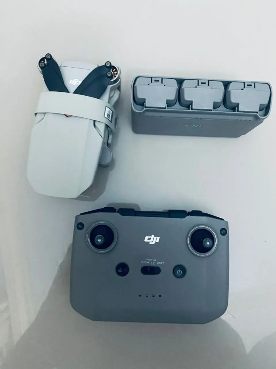 Drone DJI Mini 2 Fly More Combo - Pouco Usado - Foto 4
