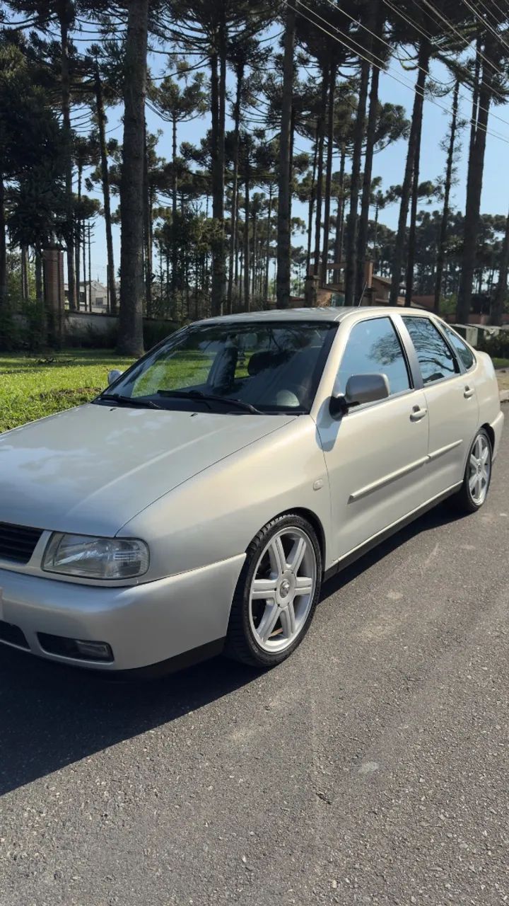 Volkswagen Polo Classic/ Special 1.8 MI 2001