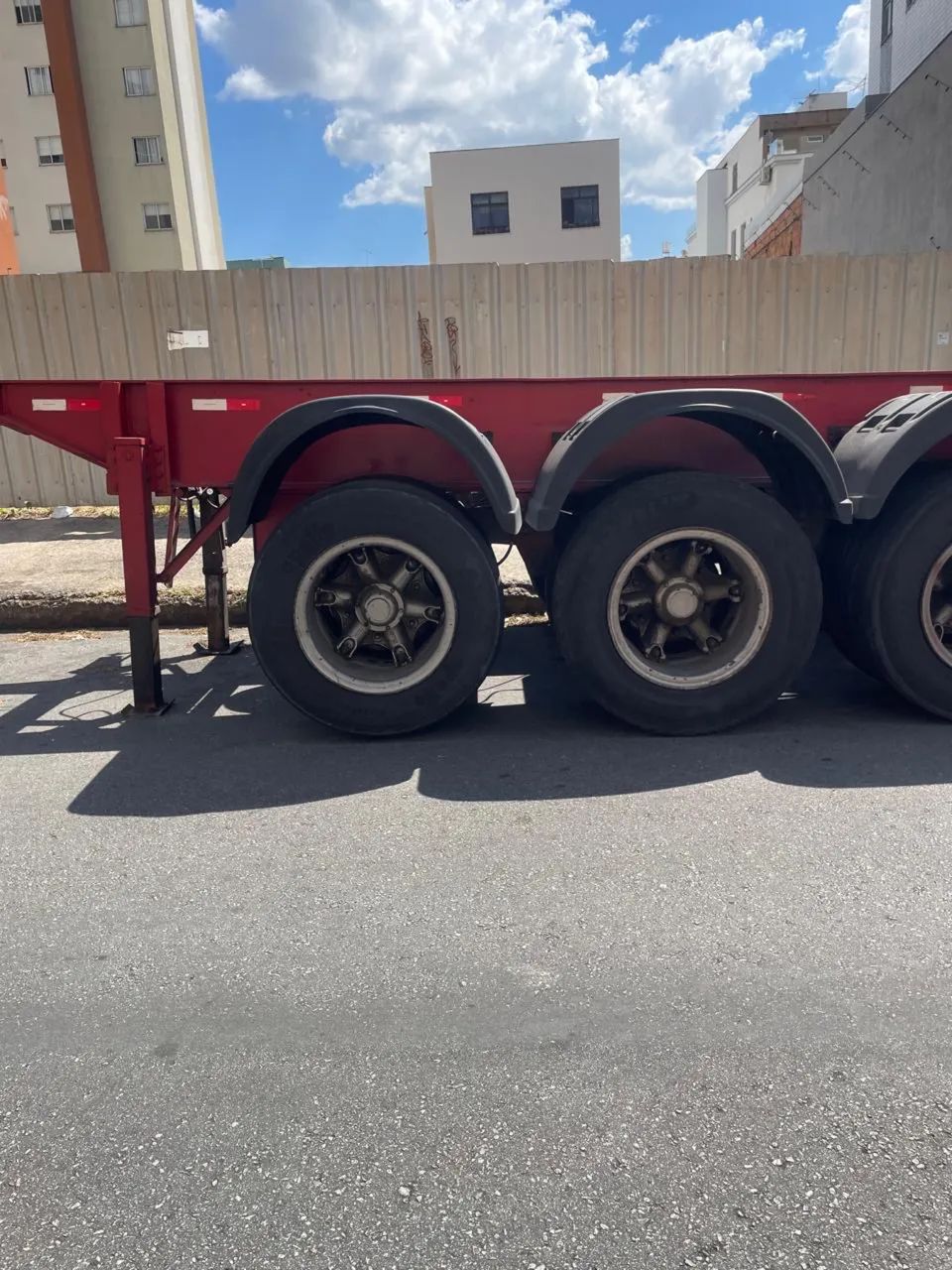 Vendo porta-container 20pes - Foto 2