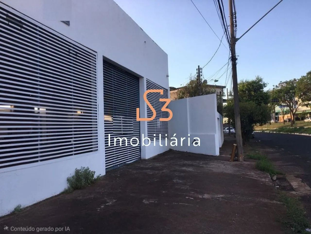 BARRACAO COMERCIAL em UBERLÂNDIA - MG, BOM JESUS
